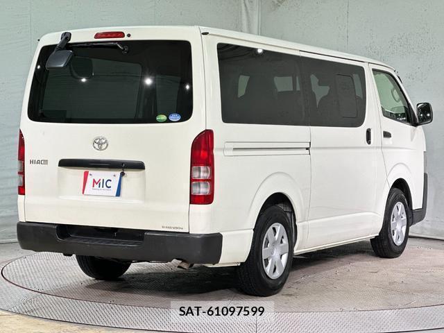 Toyota HIACE VAN 2019-08 8650911-13