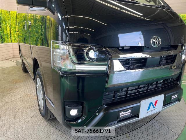 Toyota HIACE VAN 2026-04 8651132-12