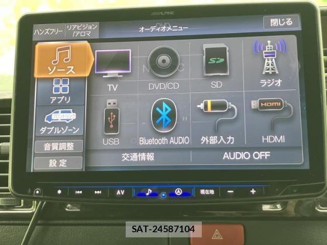 Toyota HIACE VAN 2024-06 8651160-10