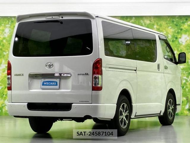 Toyota HIACE VAN 2024-06 8651160-2