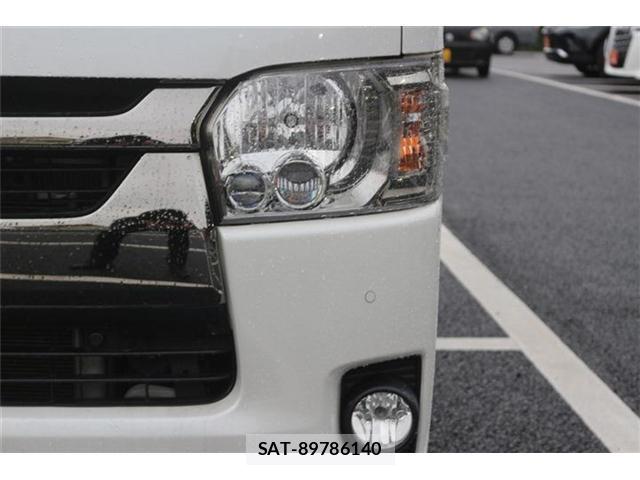 Toyota HIACE VAN 2021-09 8651879-11