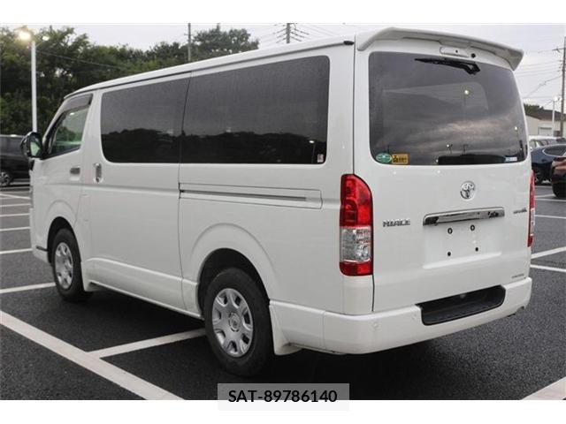 Toyota HIACE VAN 2021-09 8651879-18