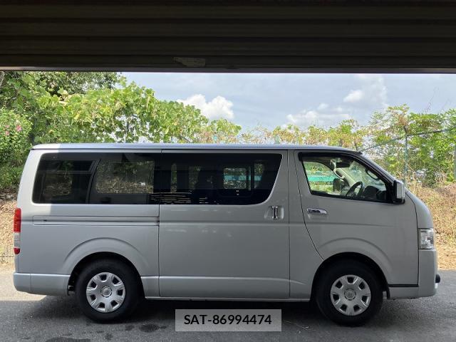 Toyota HIACE VAN 2020-07 8652253-2