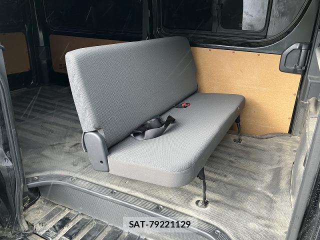 Toyota HIACE VAN 2021-07 8652254-5