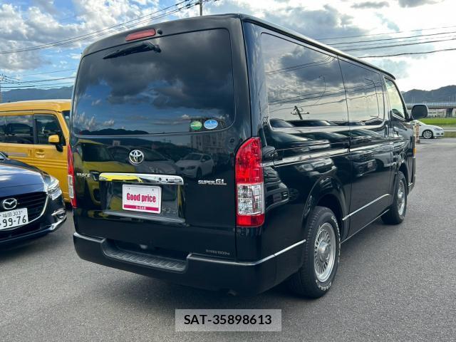 Toyota HIACE VAN 2019-08 8652279-13
