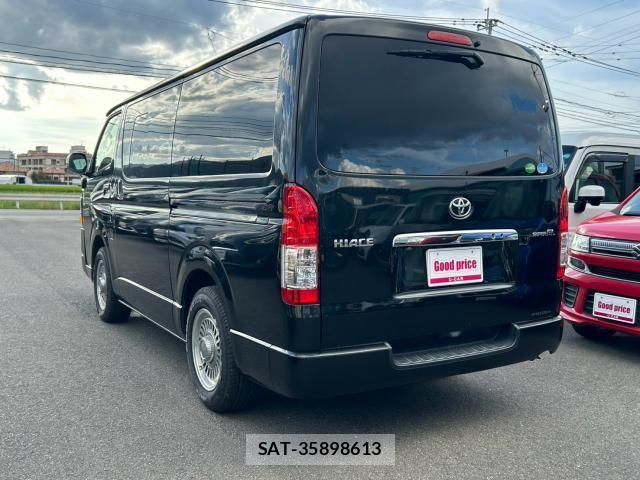 Toyota HIACE VAN 2019-08 8652279-14