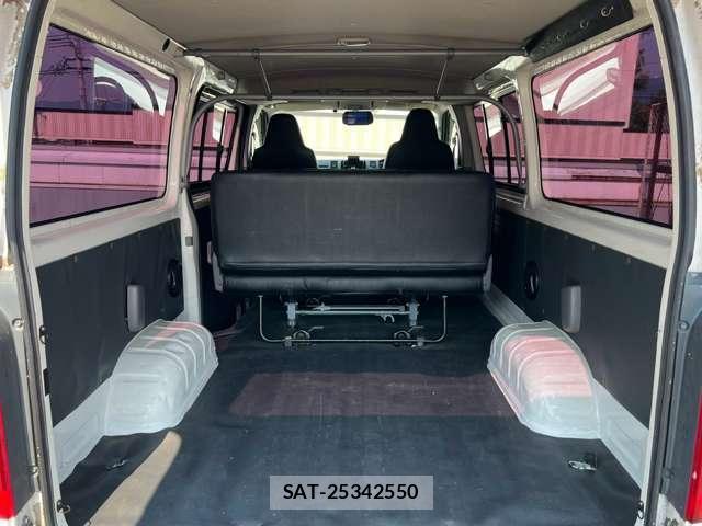 Toyota HIACE VAN 2007-06 8652386-9