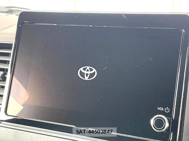Toyota HIACE VAN 2026-04 8652457-2
