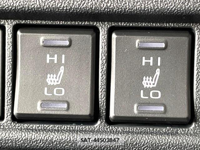 Toyota HIACE VAN 2026-04 8652457-4
