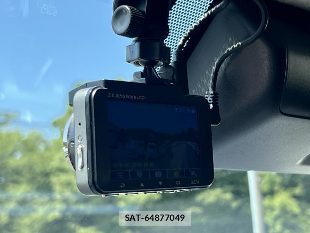 Toyota HIACE VAN 2019-07 8652609-12