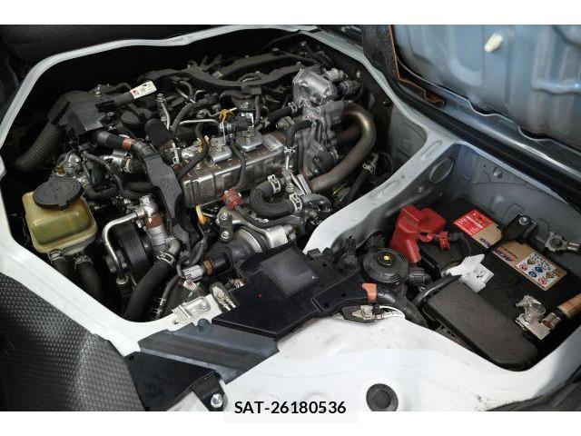 Toyota HIACE VAN 2021-07 8652895-15