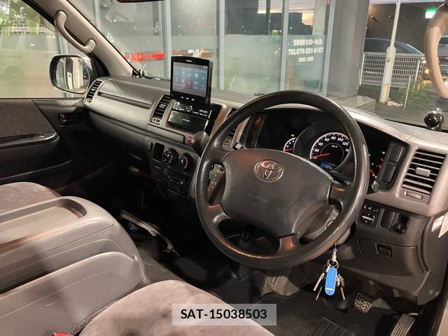 Toyota HIACE VAN 2005-08 8653002-17