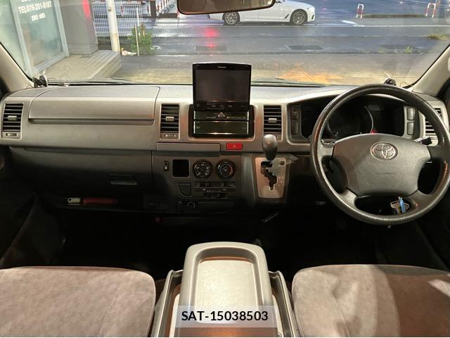 Toyota HIACE VAN 2005-08 8653002-2