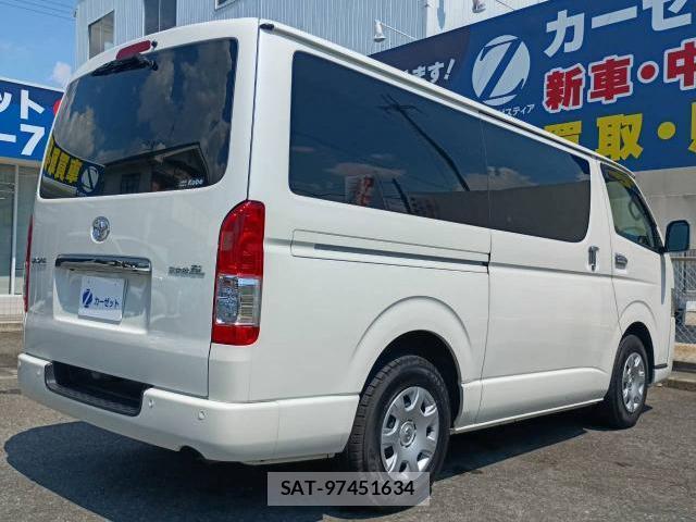 Toyota HIACE VAN 2024-01 8653108-9
