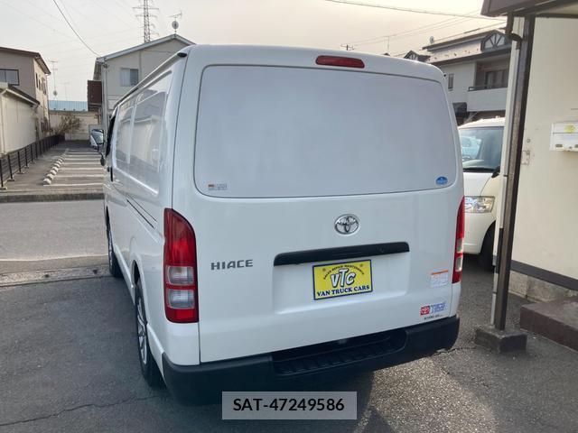 Toyota HIACE VAN 2019-03 8653135-11