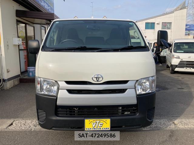 Toyota HIACE VAN 2019-03 8653135-12