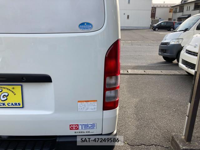 Toyota HIACE VAN 2019-03 8653135-13