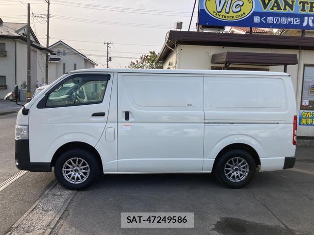 Toyota HIACE VAN 2019-03 8653135-18
