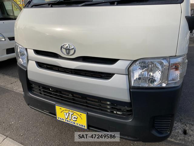 Toyota HIACE VAN 2019-03 8653135-4