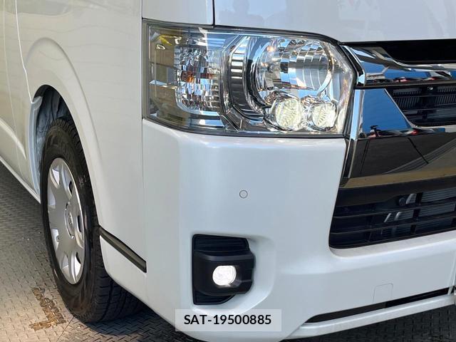 Toyota HIACE VAN 2023-11 8653254-10