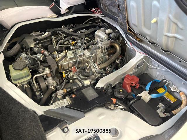Toyota HIACE VAN 2023-11 8653254-16