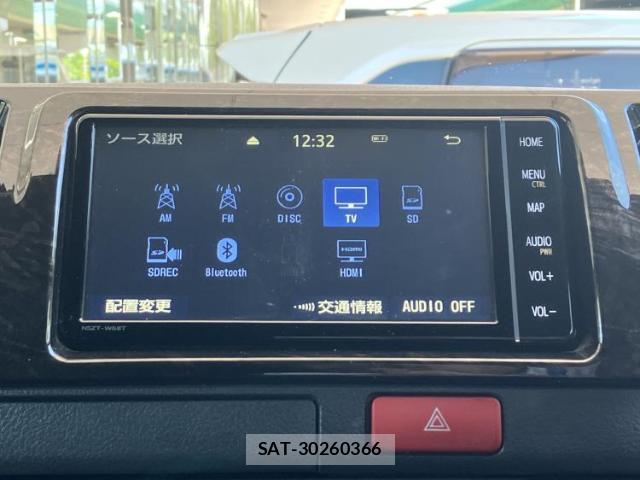 Toyota HIACE VAN 2023-04 8653558-10