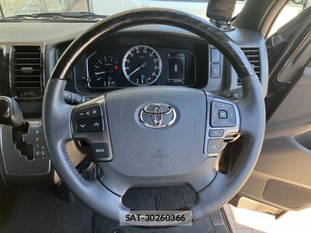 Toyota HIACE VAN 2023-04 8653558-14