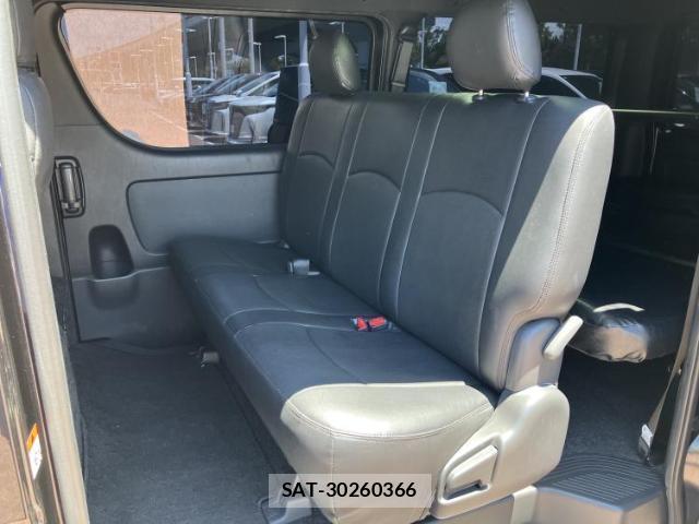 Toyota HIACE VAN 2023-04 8653558-6