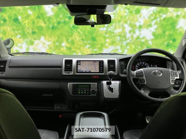 Toyota HIACE VAN 2022-12 8653683-13