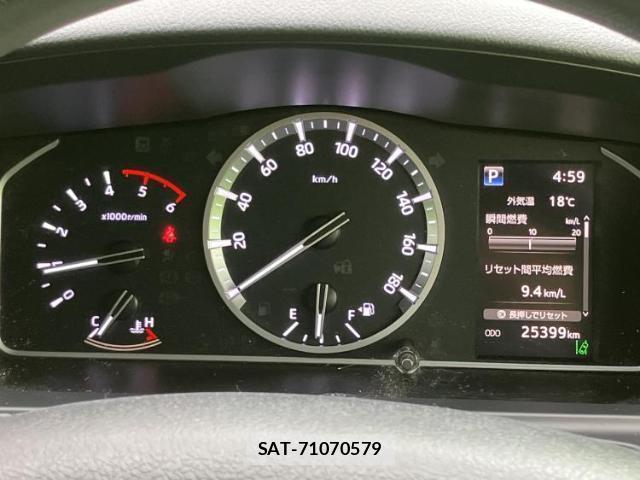 Toyota HIACE VAN 2022-12 8653683-14