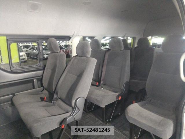 Toyota HIACE WAGON 2019-04 8647176-3