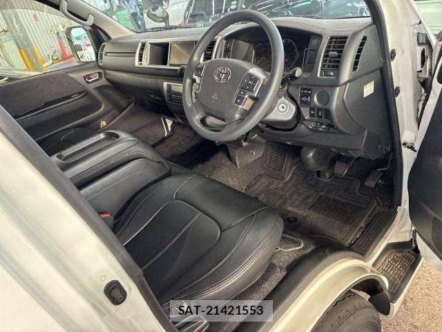 Toyota HIACE WAGON 2021-07 8647355-3