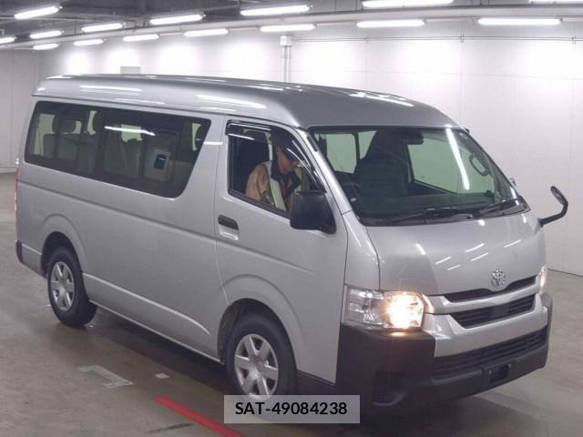 Toyota HIACE WAGON 2021-05 8647384-0