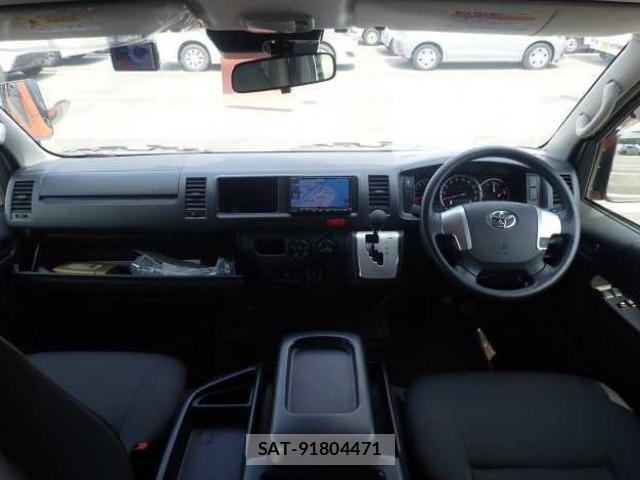 Toyota HIACE WAGON 2019-08 8647400-3