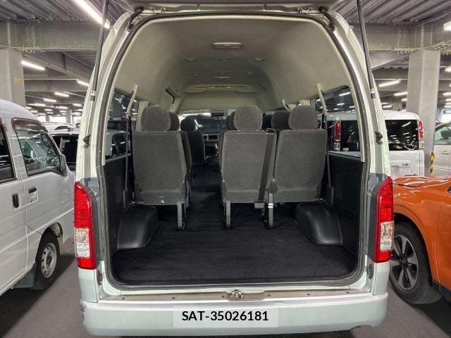 Toyota HIACE WAGON 2019-09 8647411-2