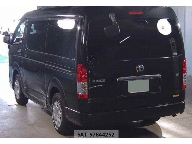 Toyota HIACE WAGON 2016-08 8647425-2