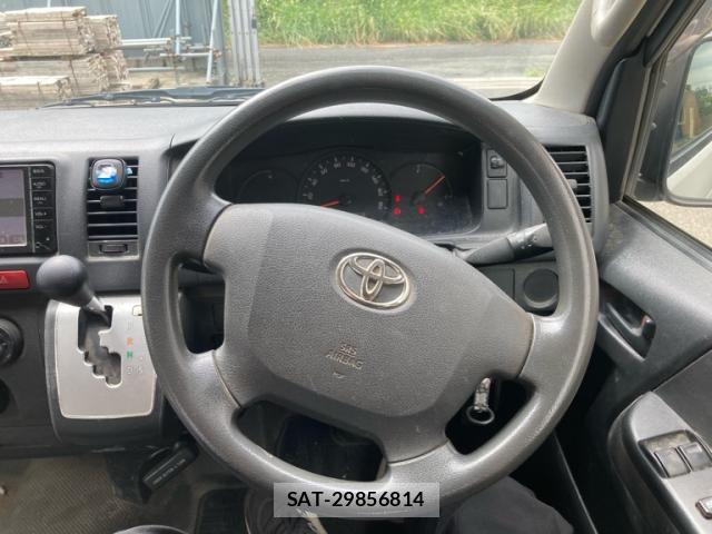 Toyota HIACE WAGON 2016-12 8648384-19