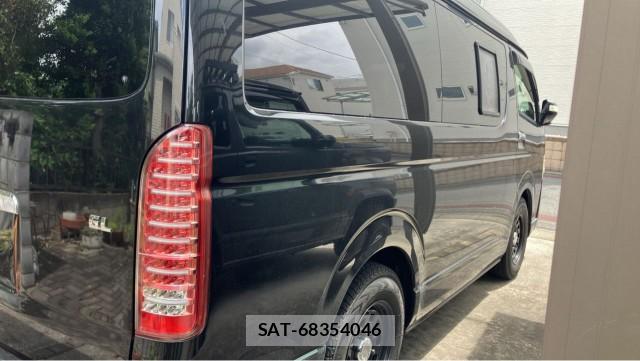Toyota HIACE WAGON 2015-08 8651446-10
