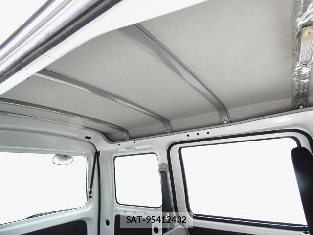 Daihatsu HIJET CARGO 2018-07 8646993-19