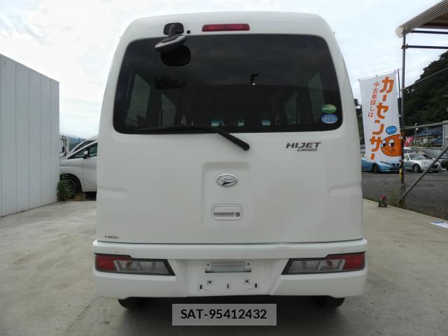 Daihatsu HIJET CARGO 2018-07 8646993-3
