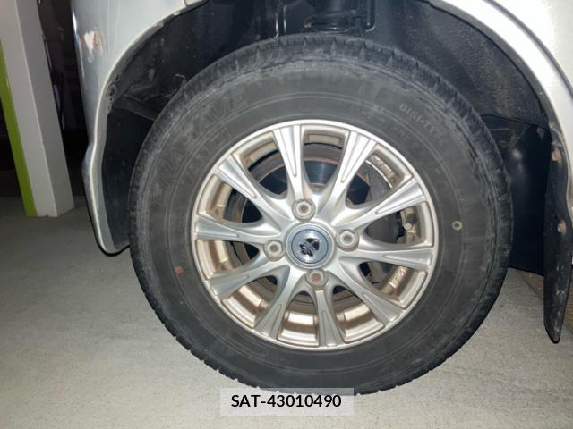 Daihatsu HIJET CARGO 2006-07 8647283-3