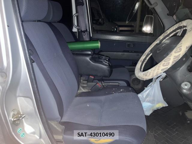 Daihatsu HIJET CARGO 2006-07 8647283-7