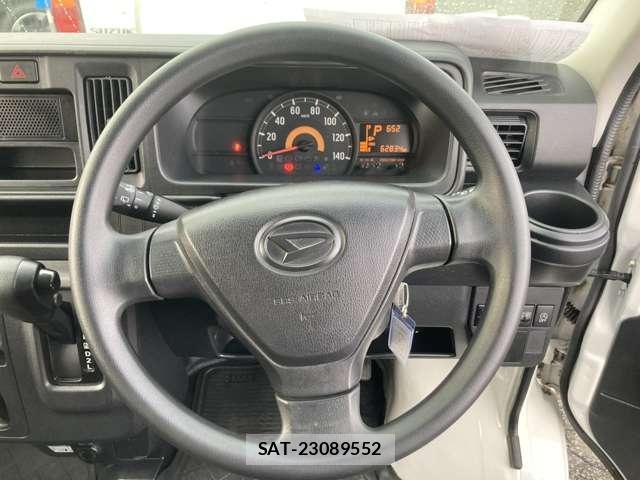 Daihatsu HIJET CARGO 2021-01 8647796-8
