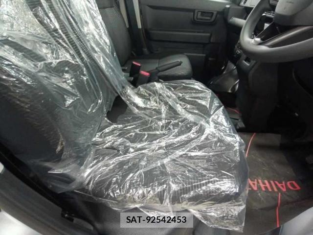 Daihatsu HIJET CARGO 2025-12 8648024-5