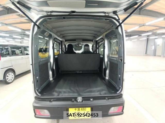 Daihatsu HIJET CARGO 2025-12 8648024-7