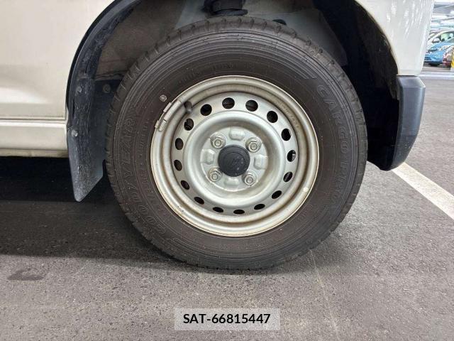 Daihatsu HIJET CARGO 2022-08 8648094-7
