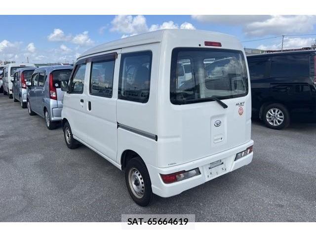 Daihatsu HIJET CARGO 2020-07 8648106-1