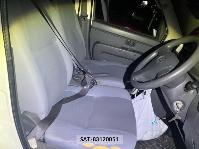 Daihatsu HIJET CARGO 2015-02 8648591-12