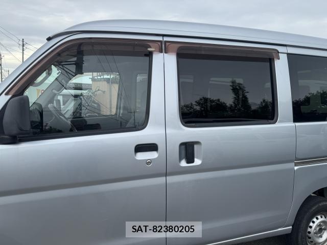 Daihatsu HIJET CARGO 2013-02 8649150-3