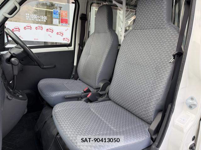 Daihatsu HIJET CARGO 2017-05 8650174-9